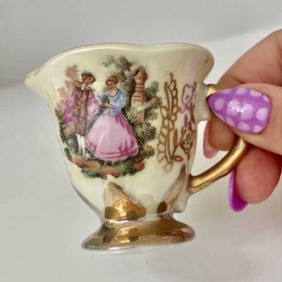 Vintage Made in Japan Courting Couple Porcelain Demitasse Espresso Cup and Sauce - Picture 5 of 8